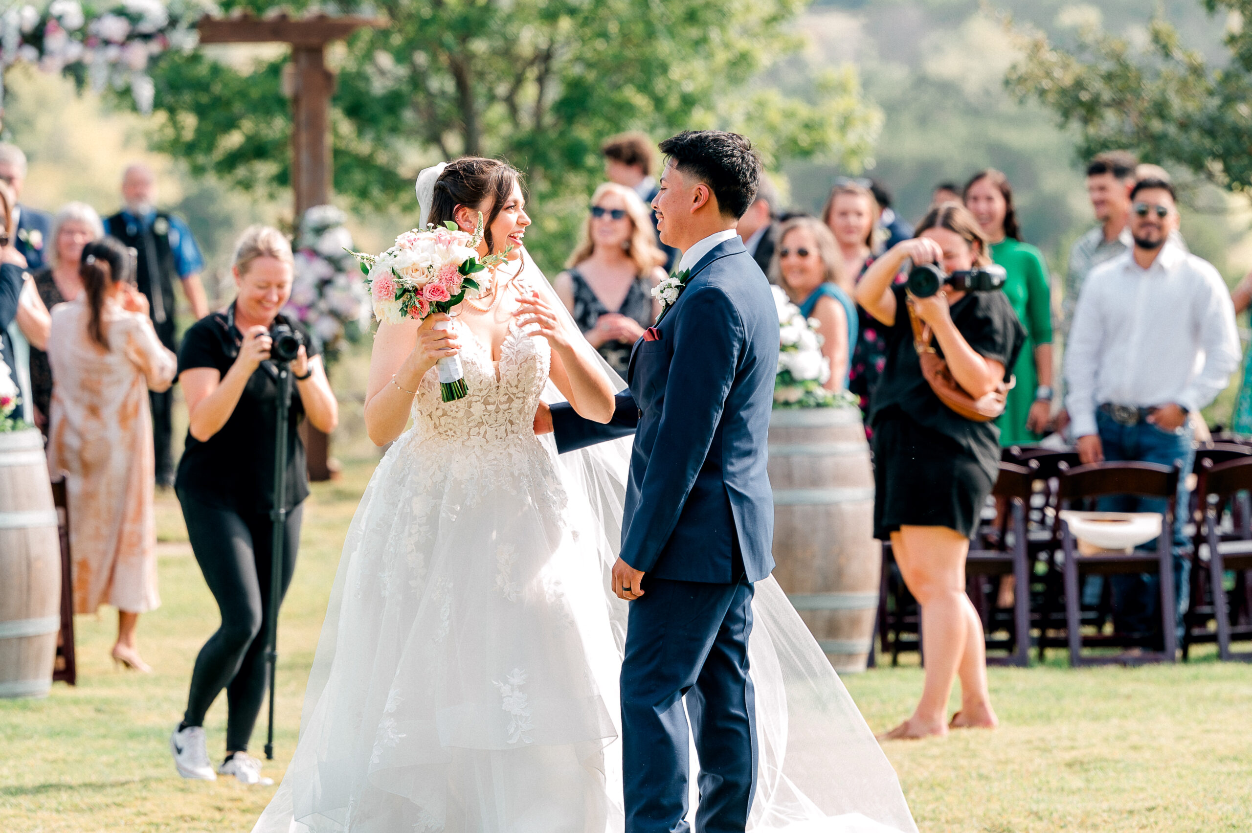 Why Vendor Collaboration Matters on Your Wedding Day